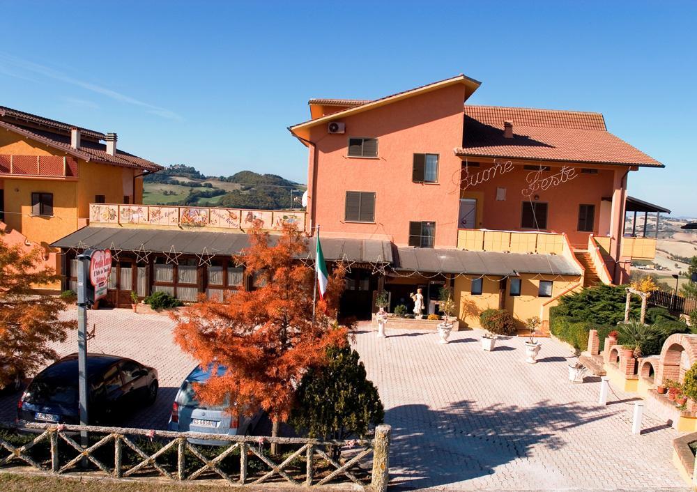 Azienda Agrituristica Piccolo Ranch San Pietro  Buitenkant foto